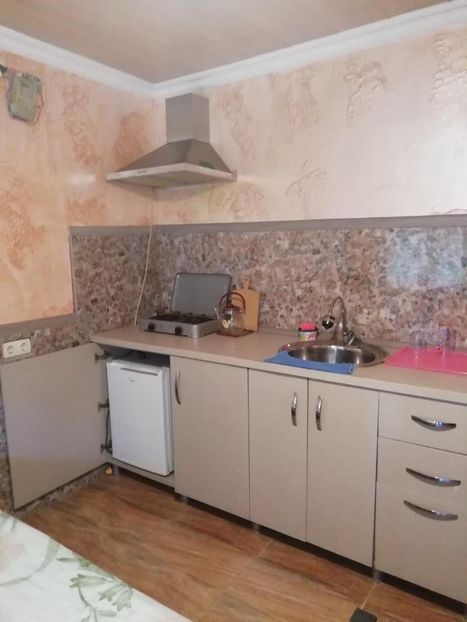 Guest House Saba Батуми Экстерьер фото
