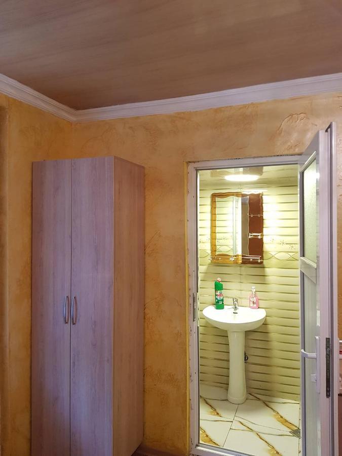 Guest House Saba Батуми Экстерьер фото