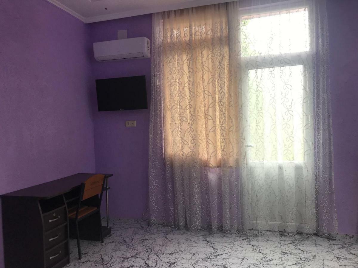 Guest House Saba Батуми Экстерьер фото