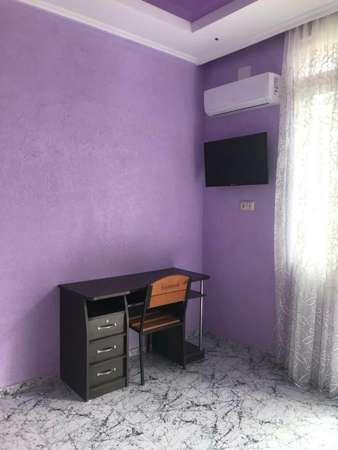 Guest House Saba Батуми Экстерьер фото