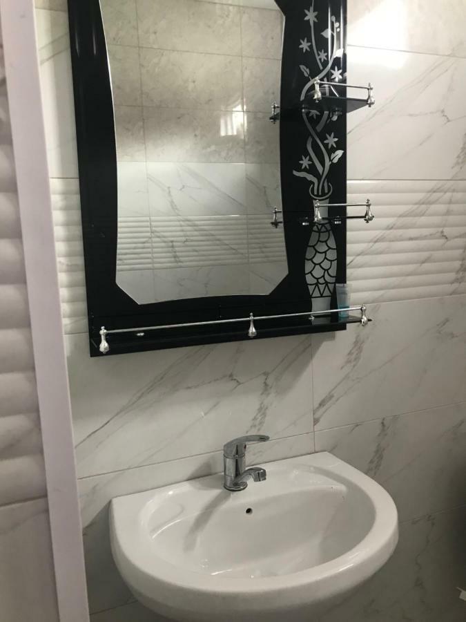 Guest House Saba Батуми Экстерьер фото